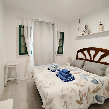 Louise 1 Minuto A Pie Del Mar Apartment Tias Bagian luar foto